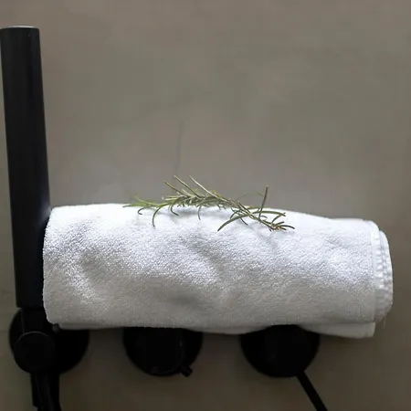 Dağ evi Thevagar - Glamping Mountain Shelters *