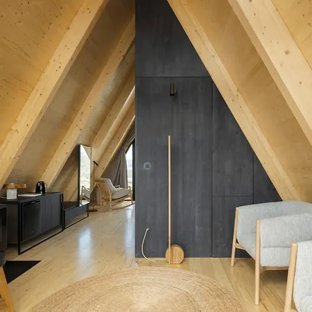 Thevagar - Glamping Mountain Shelters