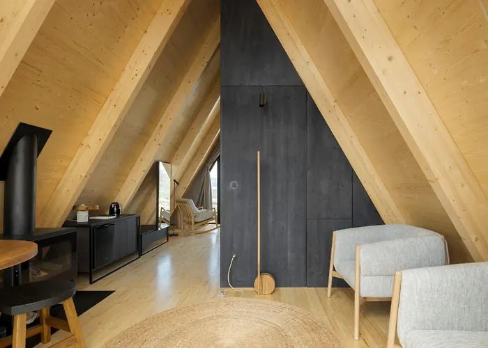 Thevagar - Glamping Mountain Shelters